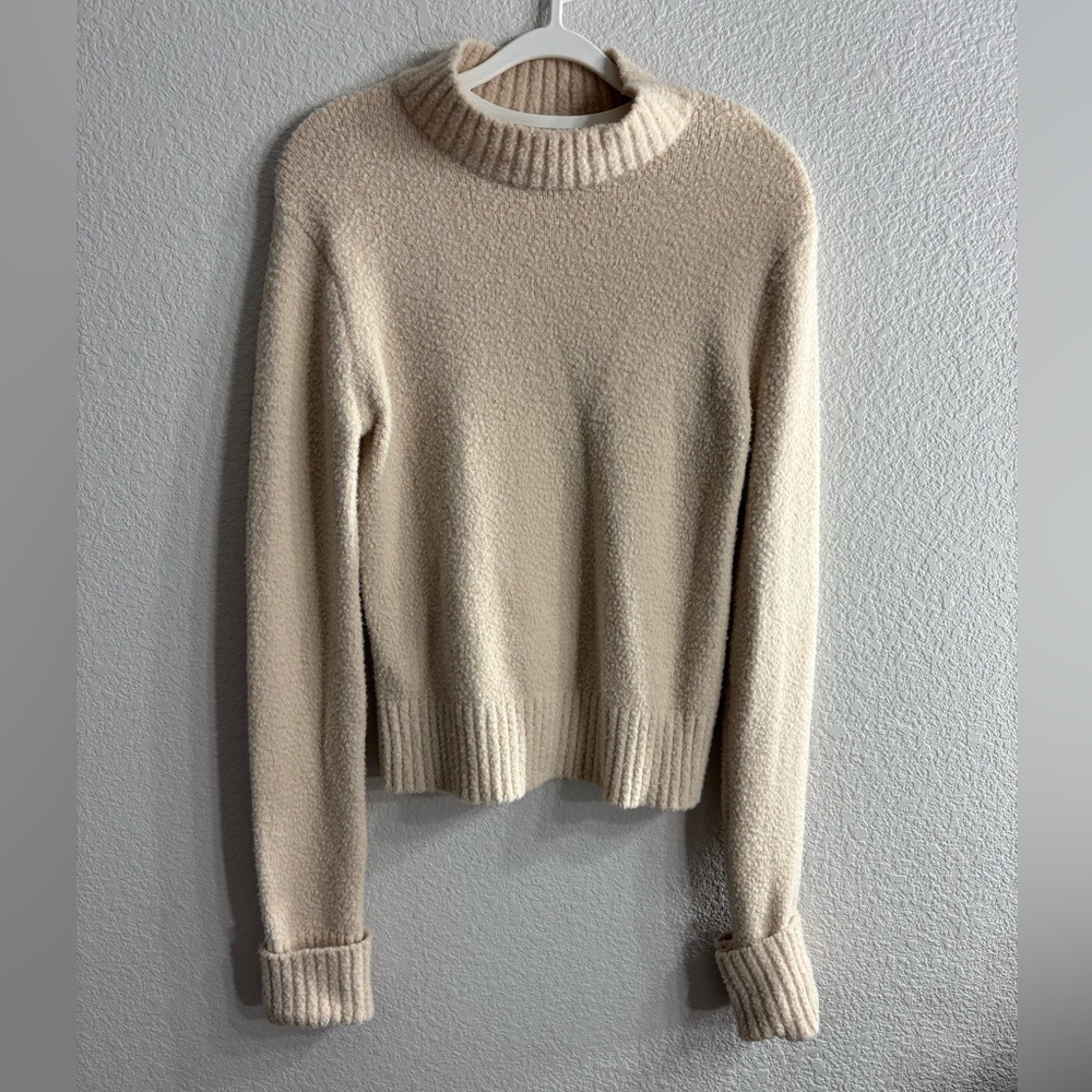 She + Sky Almond CreamSoft Cozy Crewneck Sweater Woman M